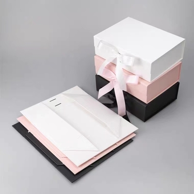 157g Paperboard Foldable Gift Boxes With Ribbon Handle